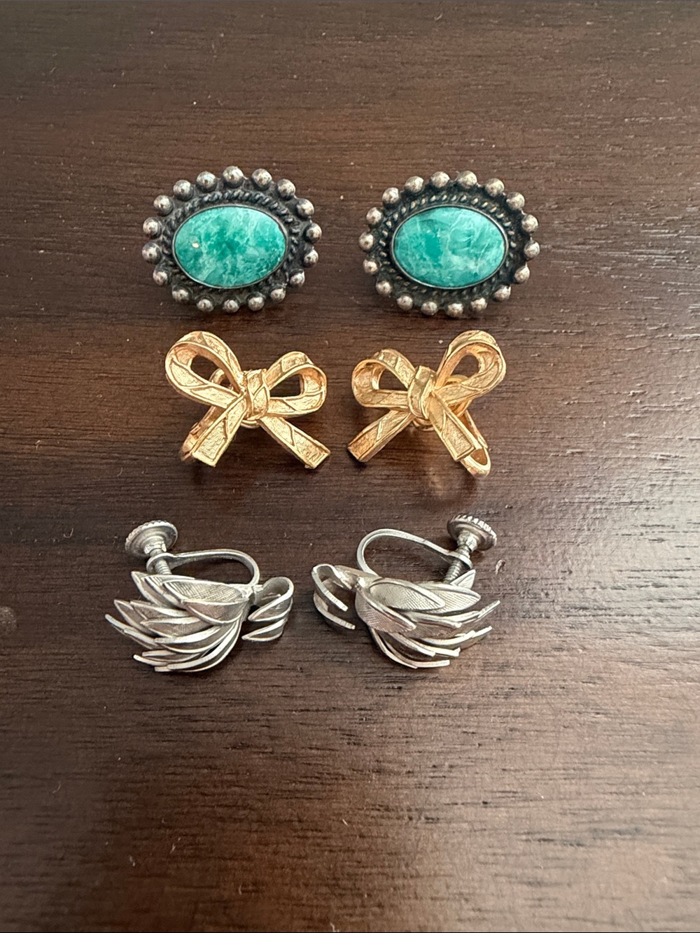 Lot of vintage (non pierced) earrings